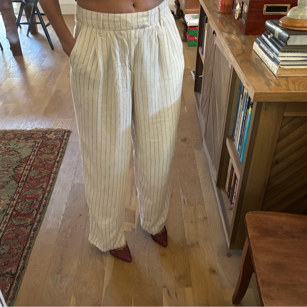 Size 4 cream linen pinstriped trousers